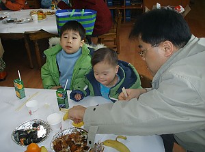 예원아빠모임과 함께한 결연행사...