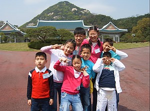 청와대에서...