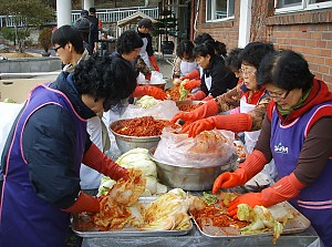 김장담그기